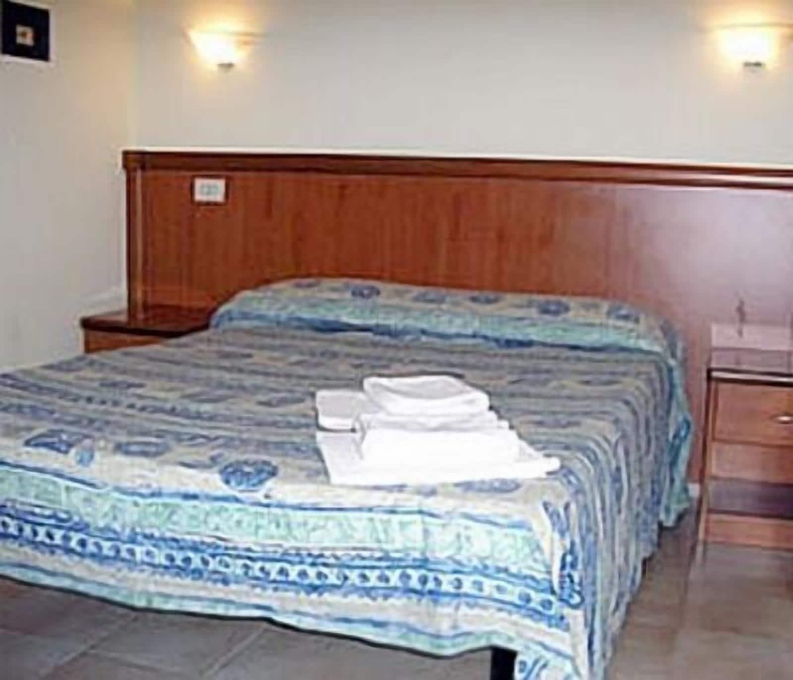 Hotel Eurorooms Рим Экстерьер фото