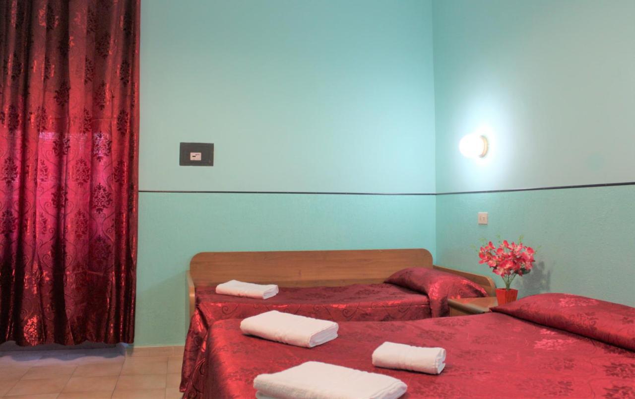 Hotel Eurorooms Рим Экстерьер фото